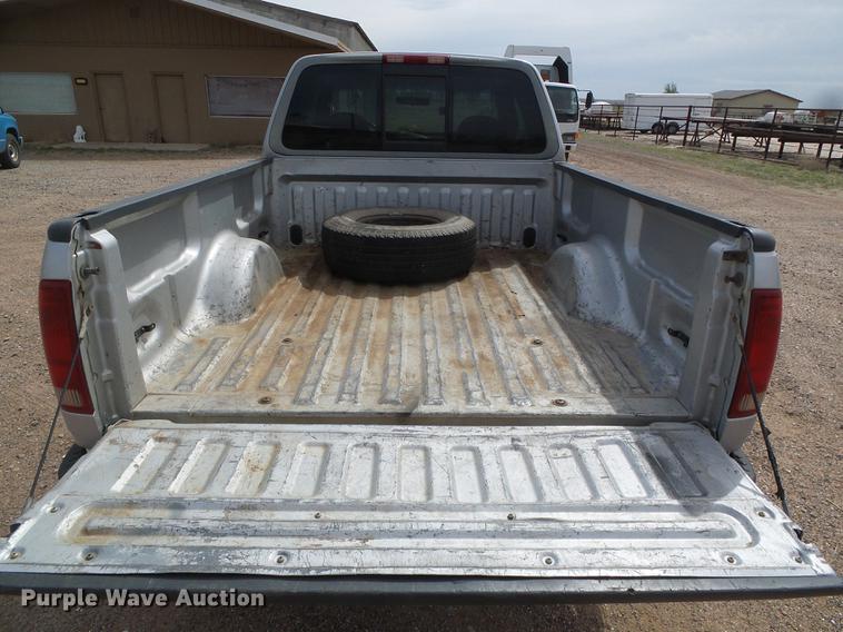 image for item DC5232 1998 Ford F250 SuperCab pickup truck