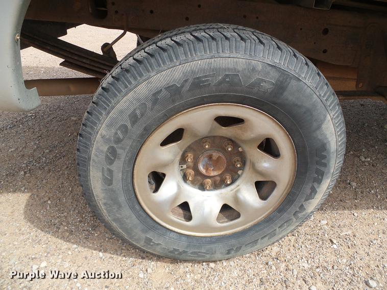 image for item DC5232 1998 Ford F250 SuperCab pickup truck