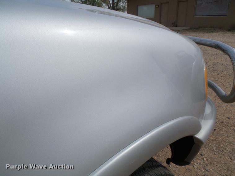 image for item DC5232 1998 Ford F250 SuperCab pickup truck