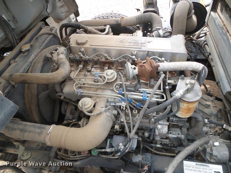 image for item DC5233 1999 Chevrolet W4500 street sweeper truck