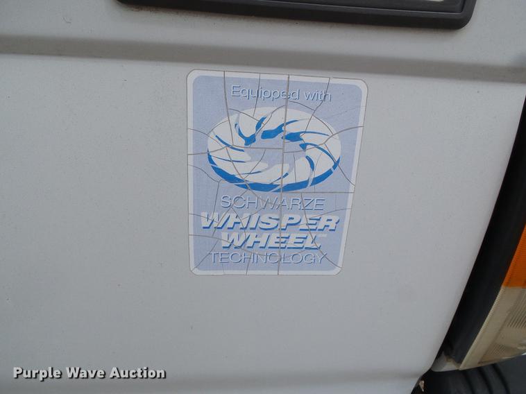 image for item DC5233 1999 Chevrolet W4500 street sweeper truck