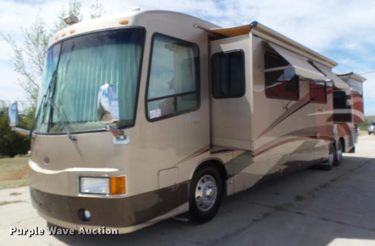 image for item DC5238 2004 Spartan K2 Travel Supreme Select 45DS04 RV