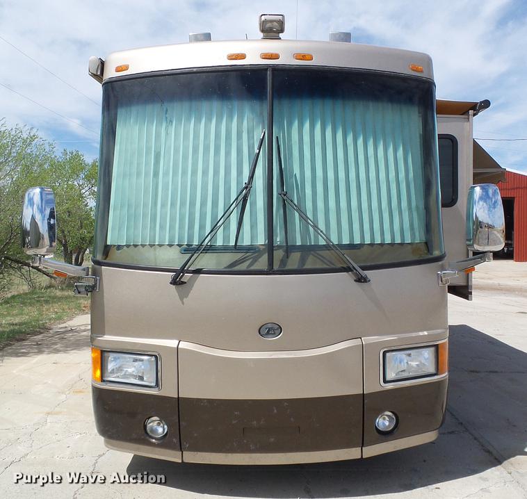 image for item DC5238 2004 Spartan K2 Travel Supreme Select 45DS04 RV