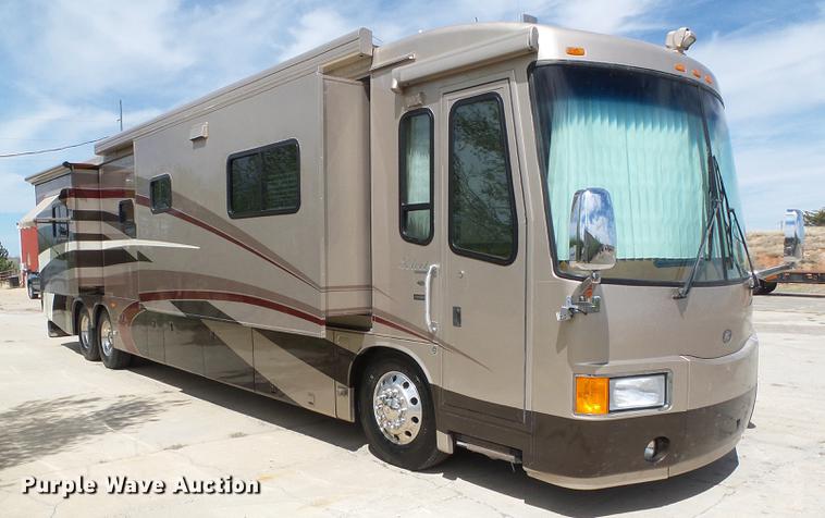 image for item DC5238 2004 Spartan K2 Travel Supreme Select 45DS04 RV