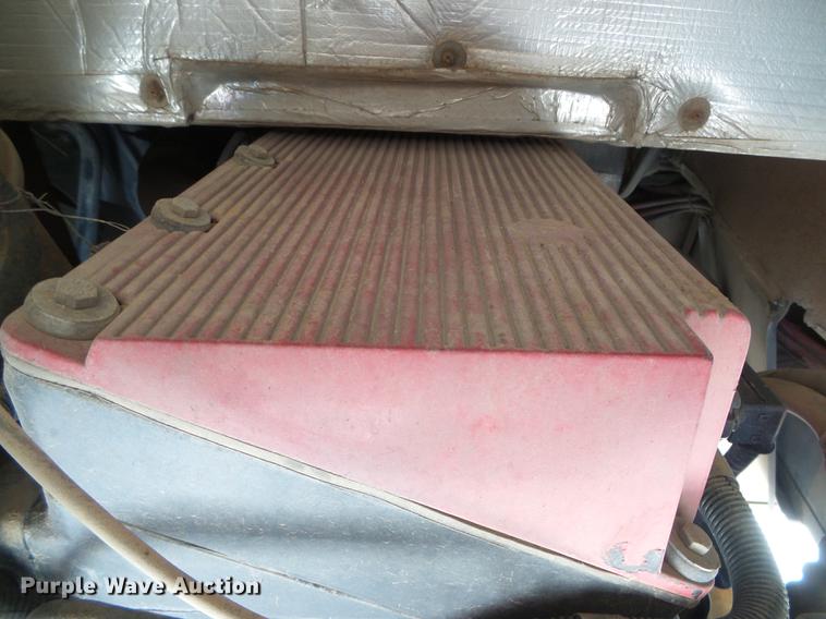 image for item DC5238 2004 Spartan K2 Travel Supreme Select 45DS04 RV