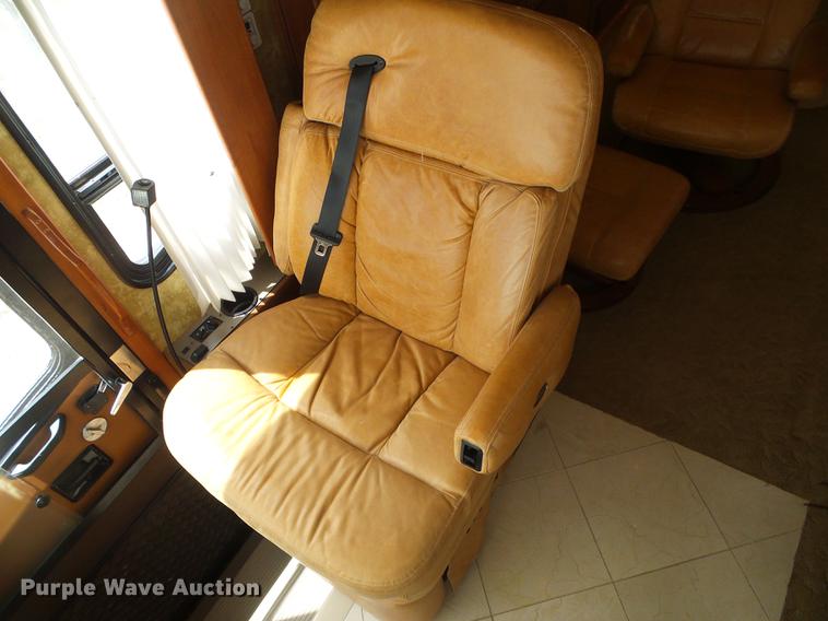 image for item DC5238 2004 Spartan K2 Travel Supreme Select 45DS04 RV