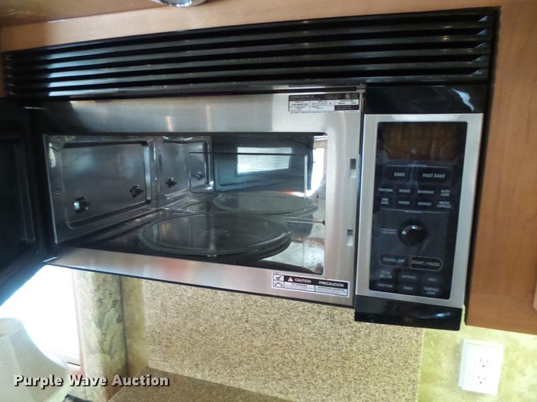 image for item DC5238 2004 Spartan K2 Travel Supreme Select 45DS04 RV