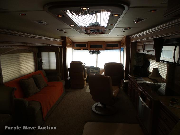 image for item DC5238 2004 Spartan K2 Travel Supreme Select 45DS04 RV