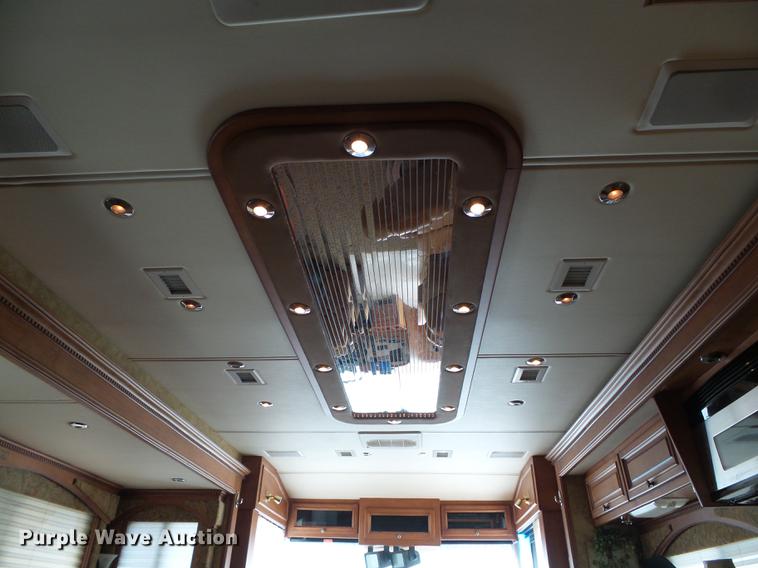 image for item DC5238 2004 Spartan K2 Travel Supreme Select 45DS04 RV