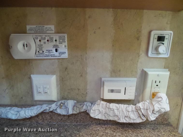 image for item DC5238 2004 Spartan K2 Travel Supreme Select 45DS04 RV