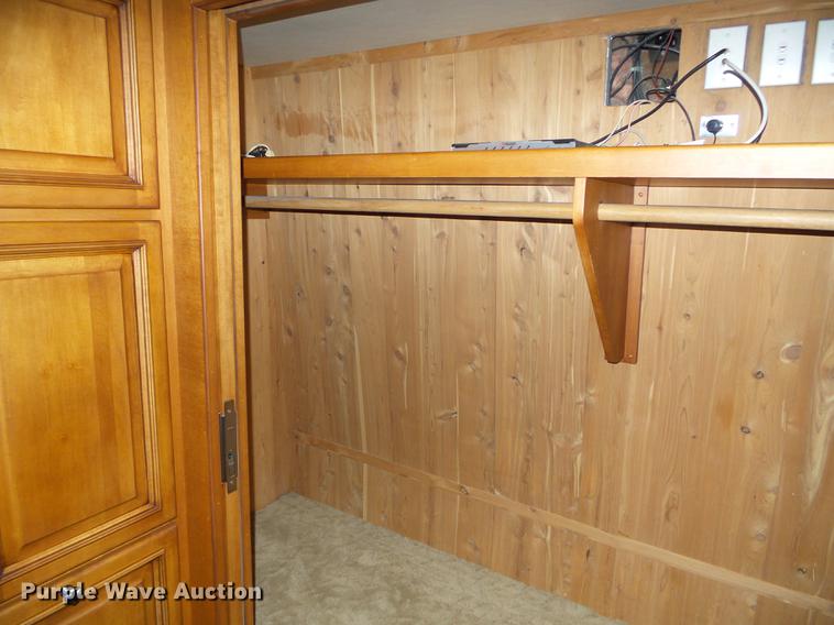 image for item DC5238 2004 Spartan K2 Travel Supreme Select 45DS04 RV