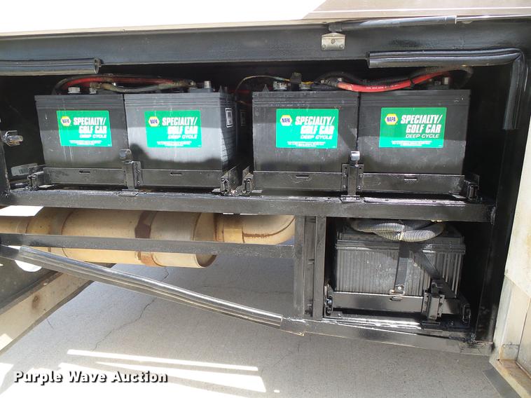 image for item DC5238 2004 Spartan K2 Travel Supreme Select 45DS04 RV