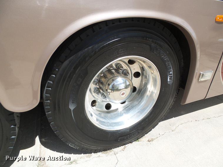 image for item DC5238 2004 Spartan K2 Travel Supreme Select 45DS04 RV