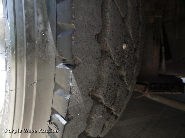 image for item DC5238 2004 Spartan K2 Travel Supreme Select 45DS04 RV