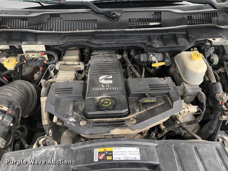 image for item DC8727 2012 Dodge Ram 5500 bucket truck