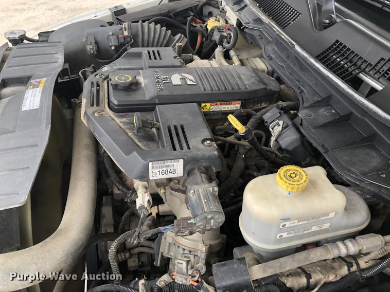 image for item DC8727 2012 Dodge Ram 5500 bucket truck