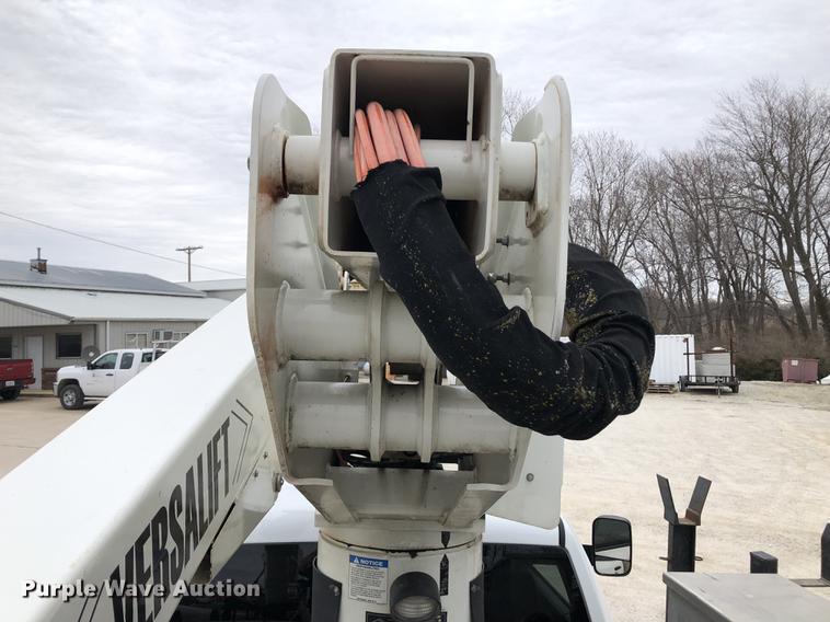 image for item DC8727 2012 Dodge Ram 5500 bucket truck