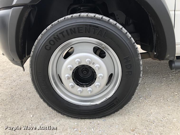 image for item DC8727 2012 Dodge Ram 5500 bucket truck