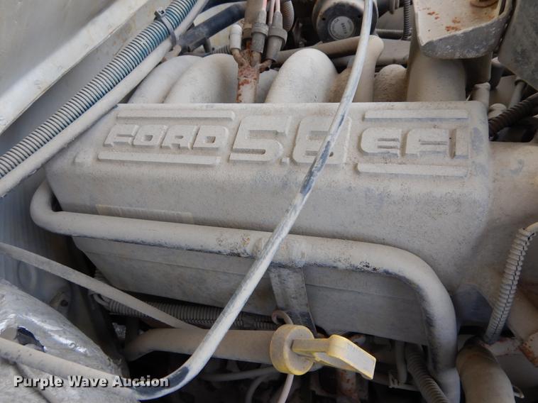 image for item DC8734 1997 Ford F250 flatbed pickup truck