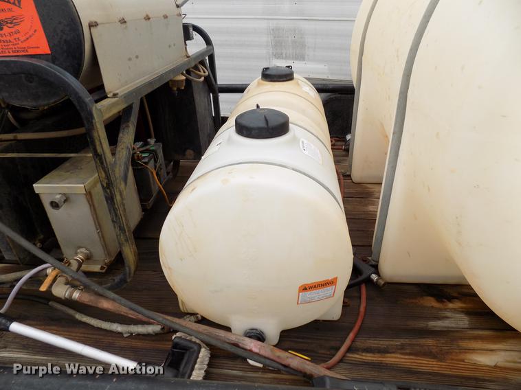 image for item DD3692 2013 Lonestar utility trailer with pressure washer