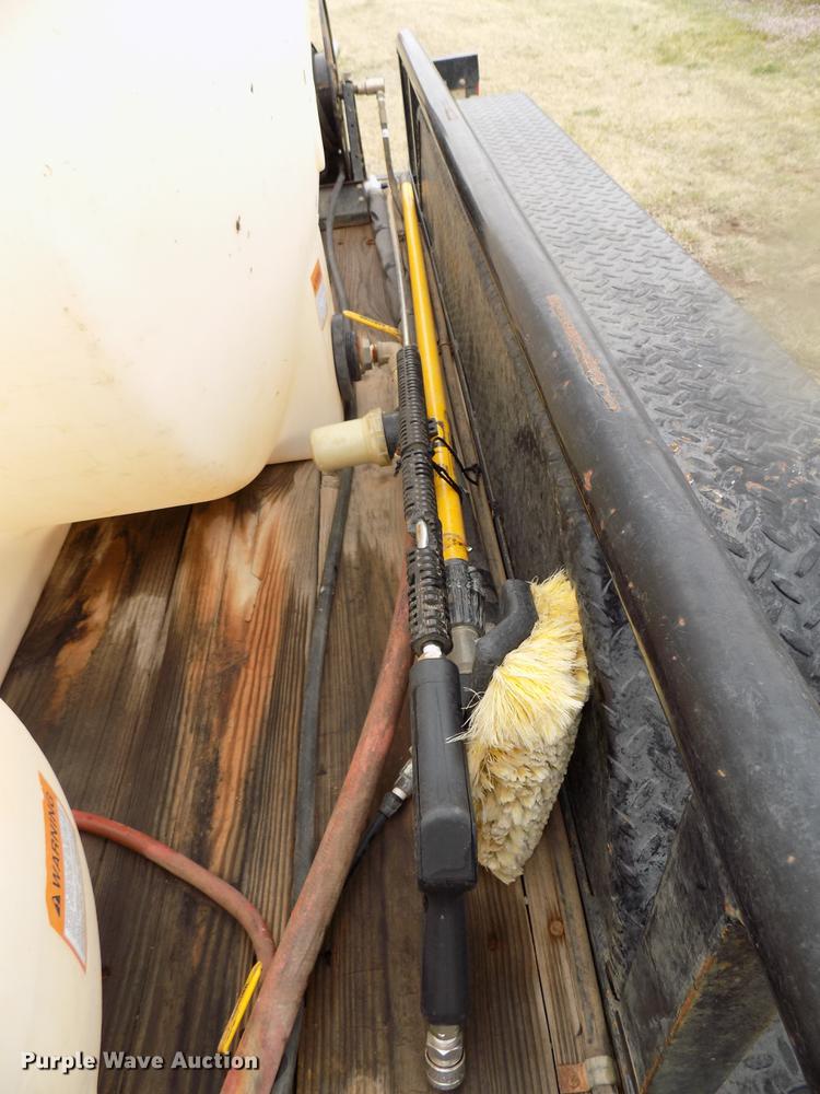 image for item DD3692 2013 Lonestar utility trailer with pressure washer