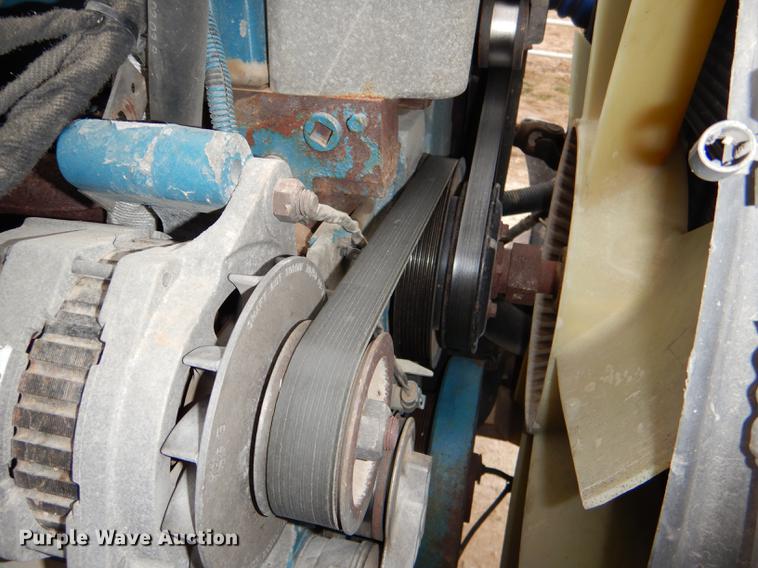 image for item DD8994 2005 International 4300 box truck