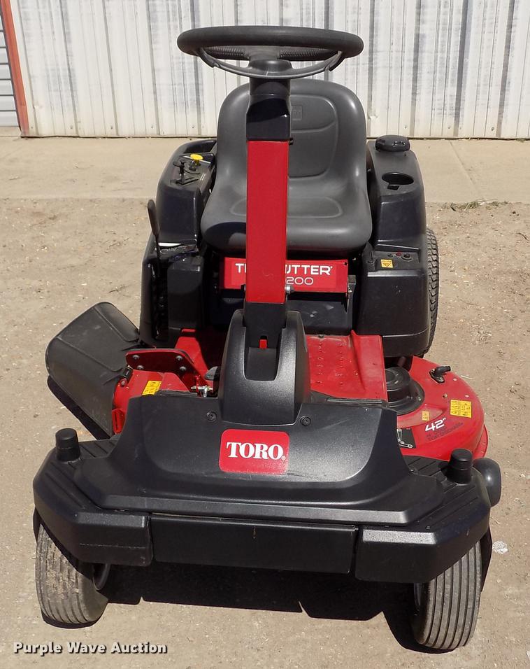 image for item DE1139 Toro Time Cutter SW4200 ZTR lawn mower