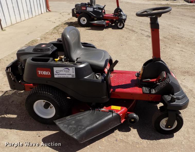 image for item DE1139 Toro Time Cutter SW4200 ZTR lawn mower