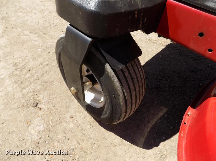 image for item DE1139 Toro Time Cutter SW4200 ZTR lawn mower