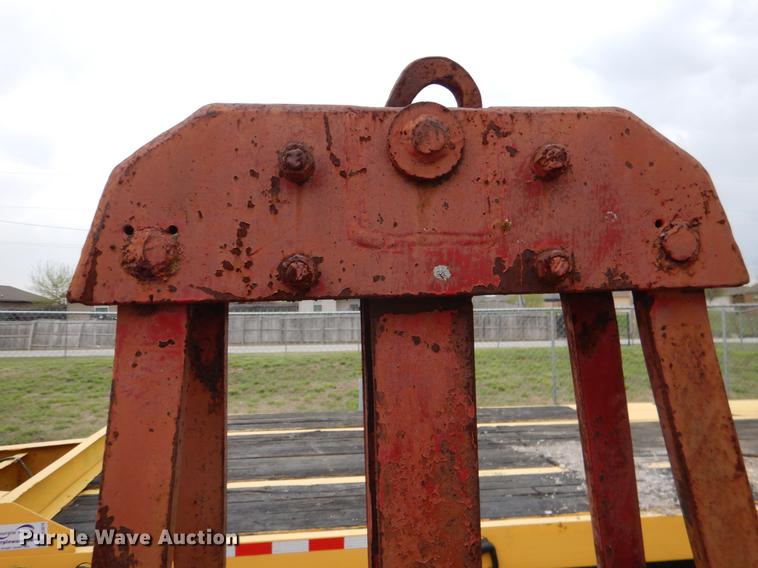 image for item DE3880 Clamshell bucket