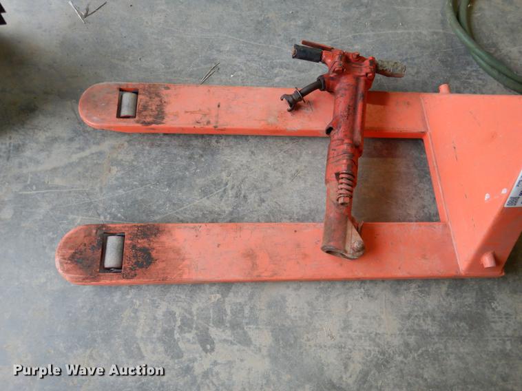 image for item DE3884 Tools