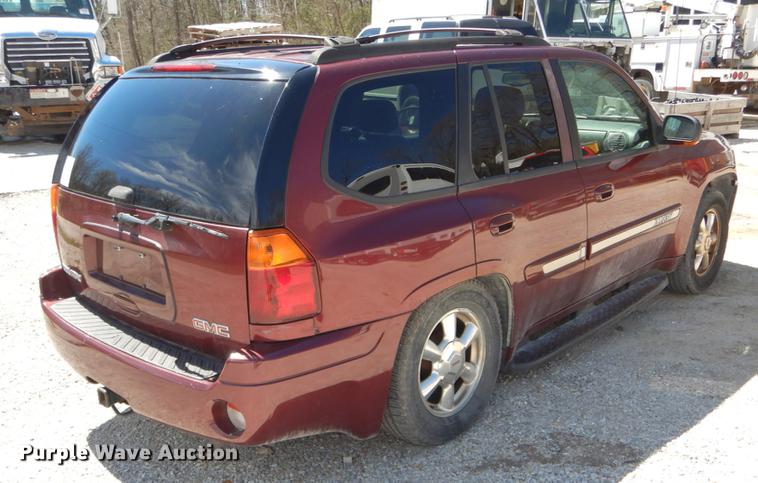 image for item DE8280 2004 GMC Envoy SLT SUV