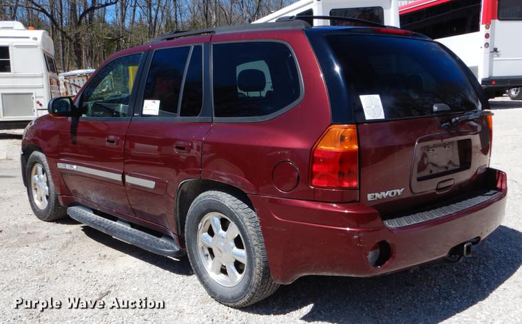 image for item DE8280 2004 GMC Envoy SLT SUV