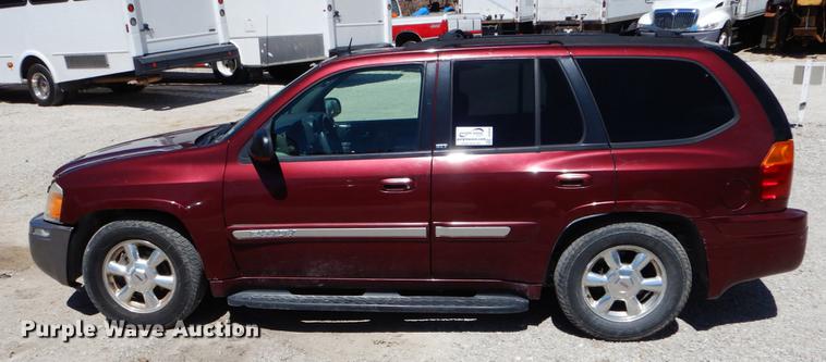 image for item DE8280 2004 GMC Envoy SLT SUV