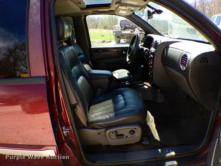 image for item DE8280 2004 GMC Envoy SLT SUV