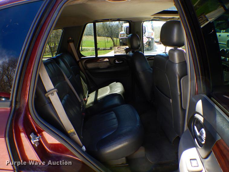 image for item DE8280 2004 GMC Envoy SLT SUV