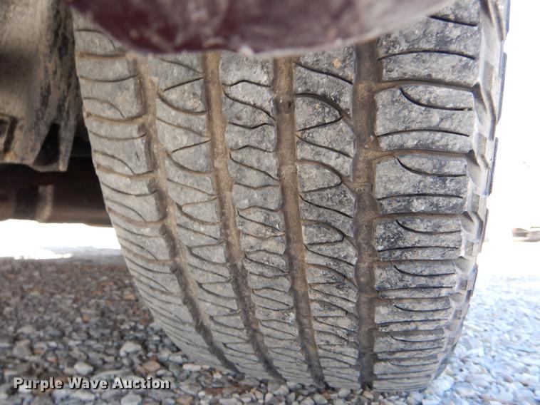 image for item DE8280 2004 GMC Envoy SLT SUV