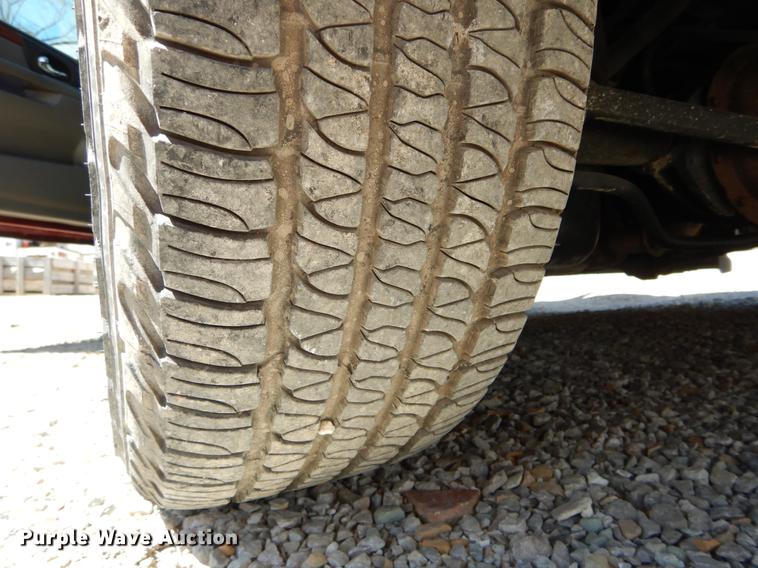 image for item DE8280 2004 GMC Envoy SLT SUV