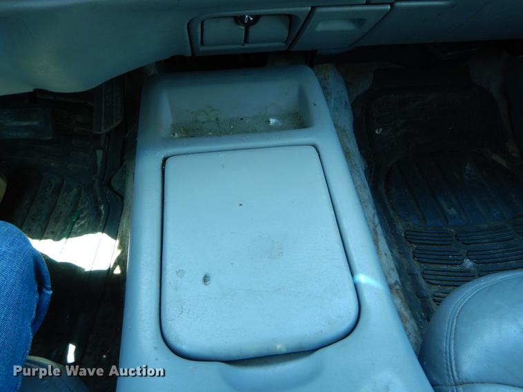 image for item DE8281 1999 Chevrolet Tahoe LT SUV