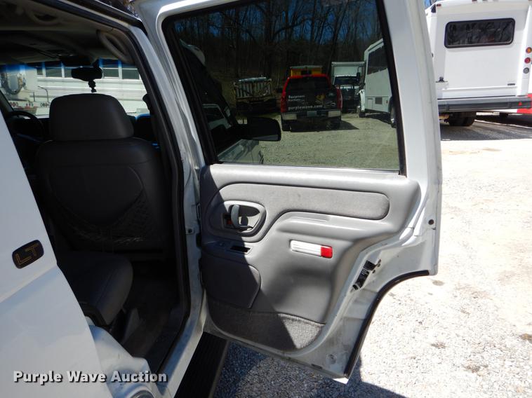 image for item DE8281 1999 Chevrolet Tahoe LT SUV