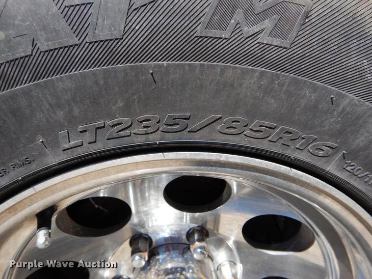 image for item DE8281 1999 Chevrolet Tahoe LT SUV