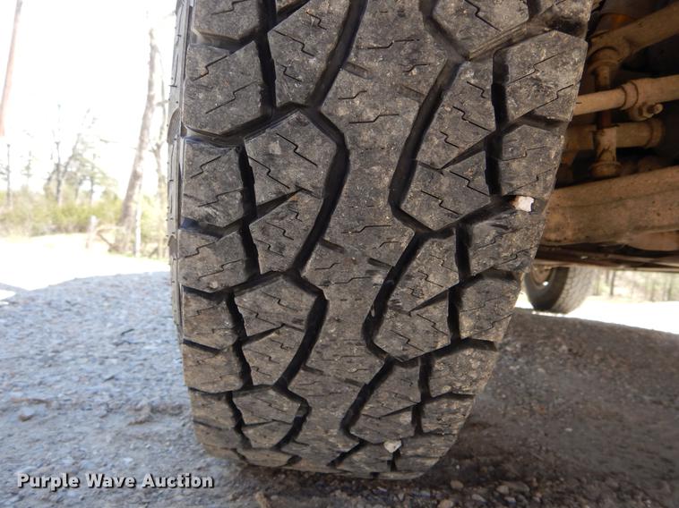 image for item DE8281 1999 Chevrolet Tahoe LT SUV