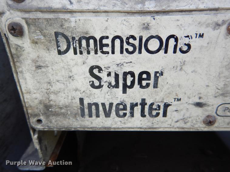 image for item DE8283 2008 Chevrolet T8500 bucket truck