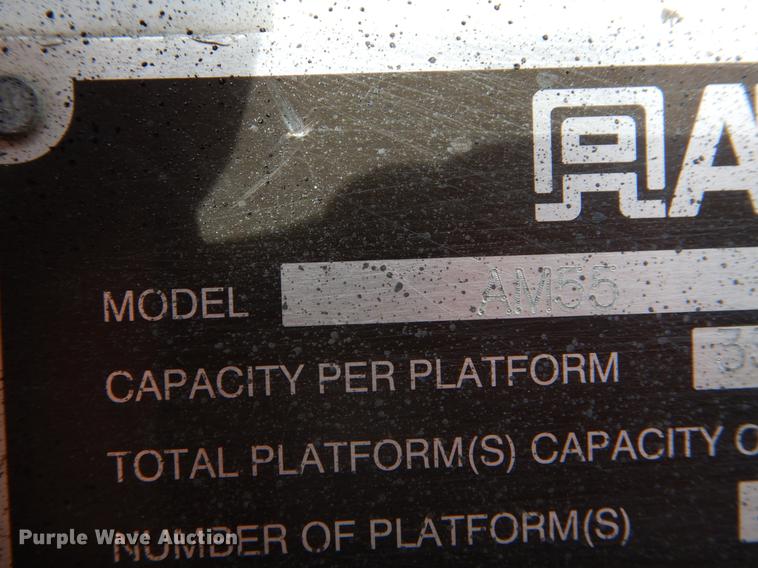 image for item DE8283 2008 Chevrolet T8500 bucket truck