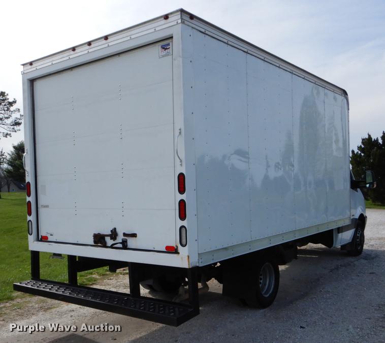 image for item DE8292 2012 Freightliner Sprinter 3500 box truck