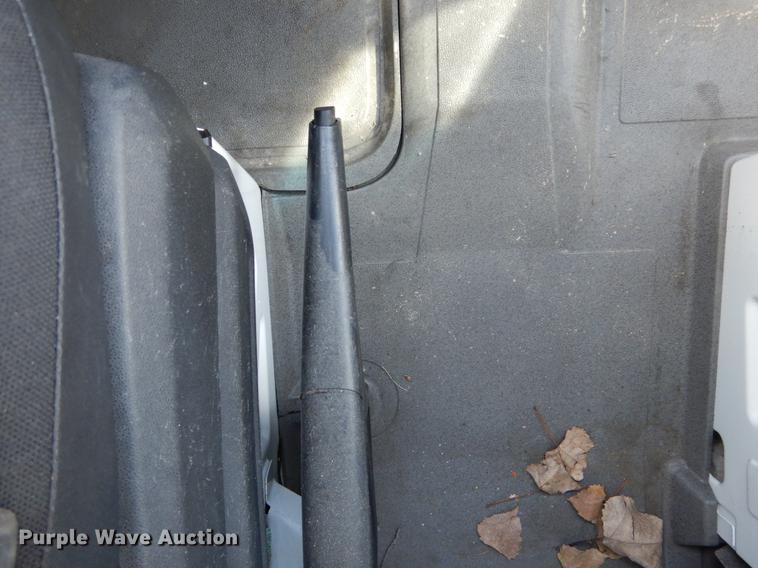 image for item DE8292 2012 Freightliner Sprinter 3500 box truck