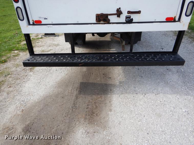 image for item DE8292 2012 Freightliner Sprinter 3500 box truck