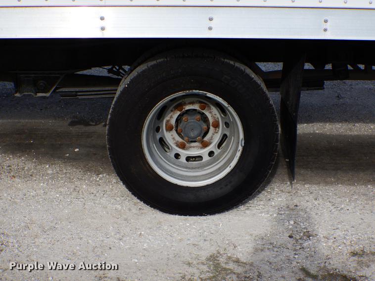 image for item DE8292 2012 Freightliner Sprinter 3500 box truck