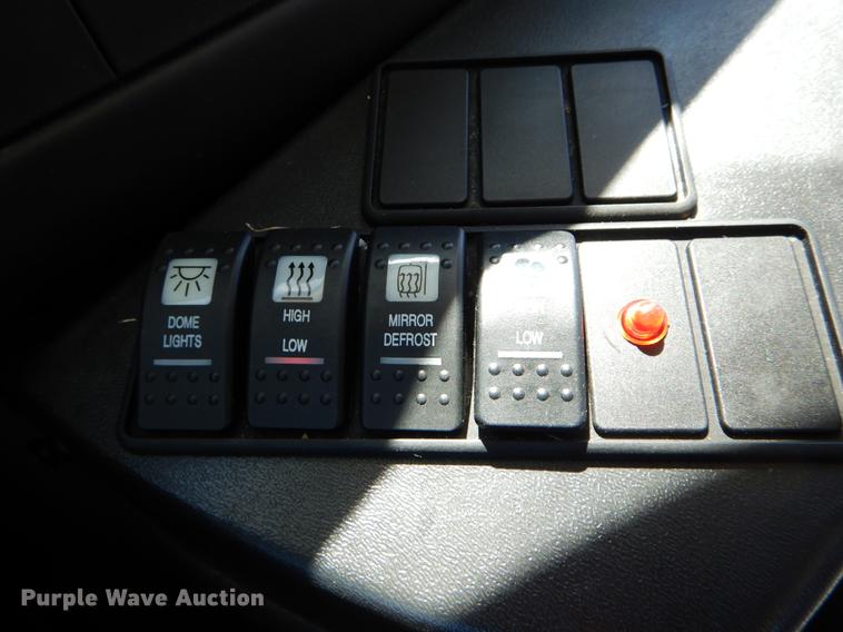 image for item DE8297 2010 Chevrolet Express G3500 school bus