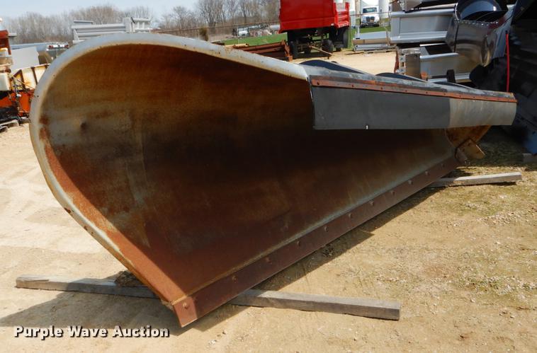 image for item DE8306 Falls 312 taper snow plow